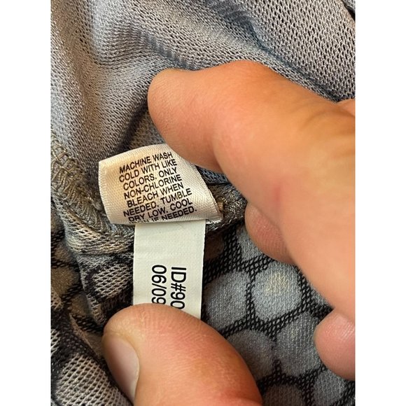 Express Womens Snake Print Mesh Ruffle Tank Top Scoop Neck Gray Black Size XS - Picture 7 of 7